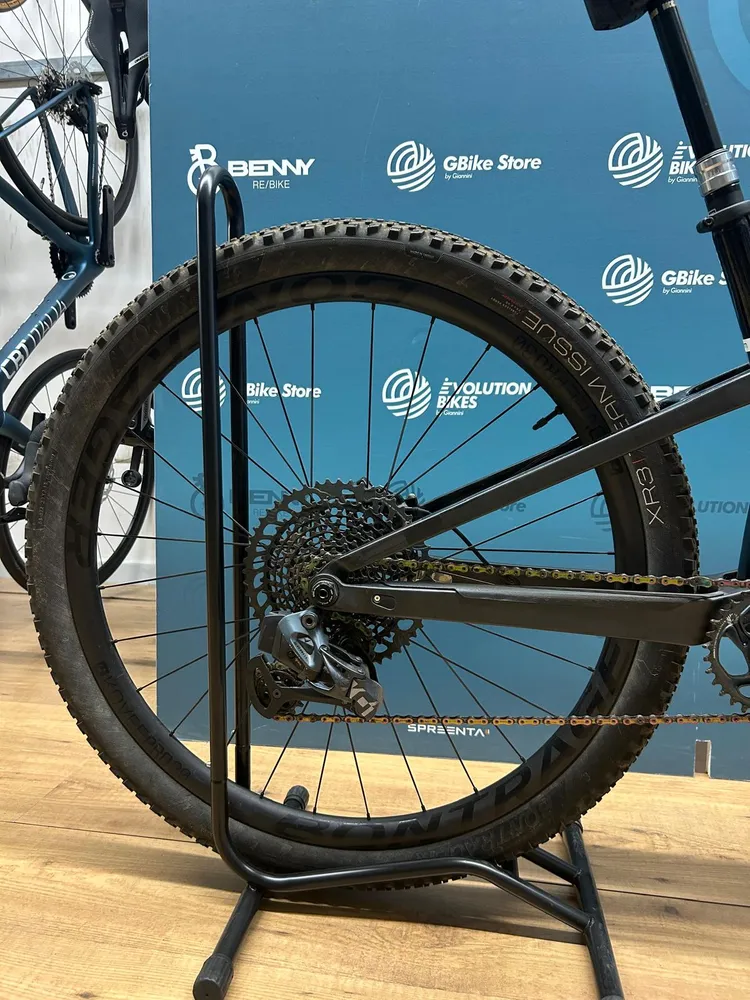 Trek Taille des haches de carburant supérieures M - Utilisé