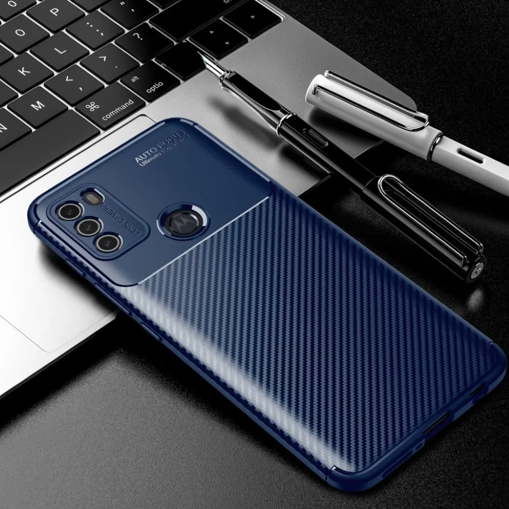 Étui Carbon Shield Motorola Moto G50 - Bleu