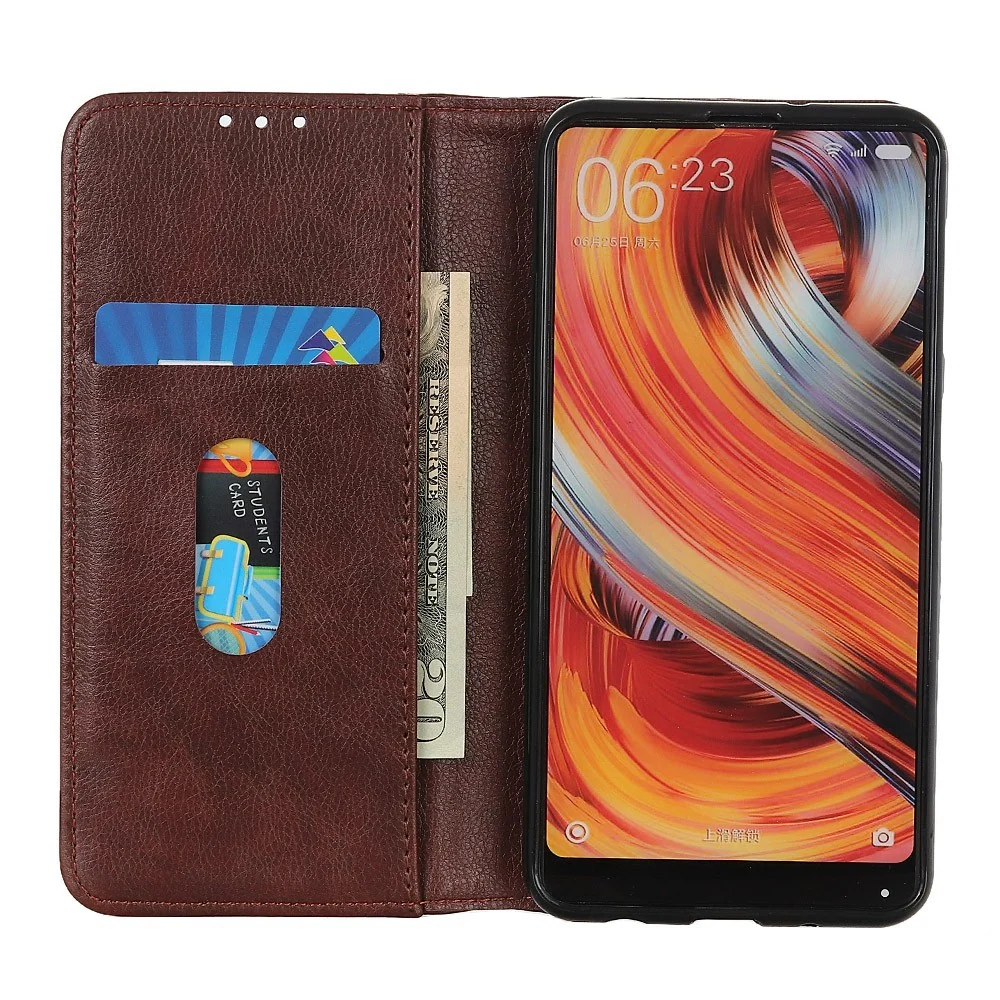 Étui en cuir véritable avec fermeture magnétique pour Motorola Moto G06 - Marron