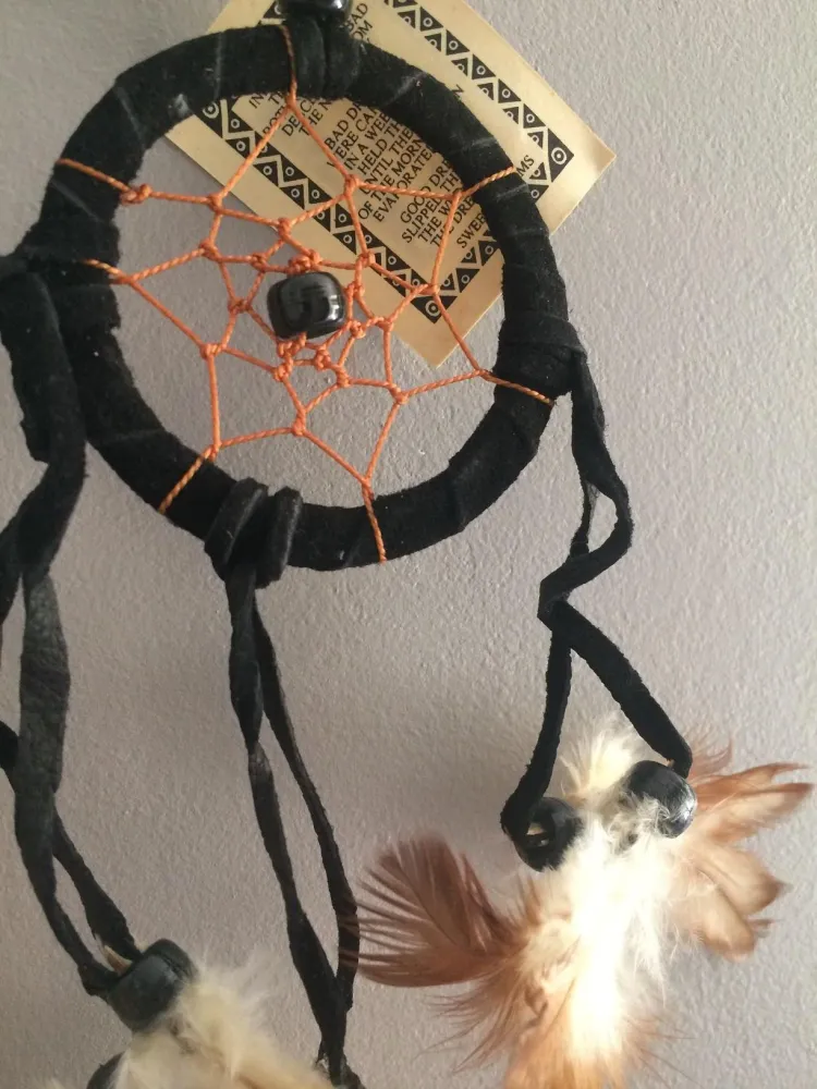 Attrape-rêves dreamcatcher noir en cuir et plumes pour voiture, caravane, etc... vendor-unknown