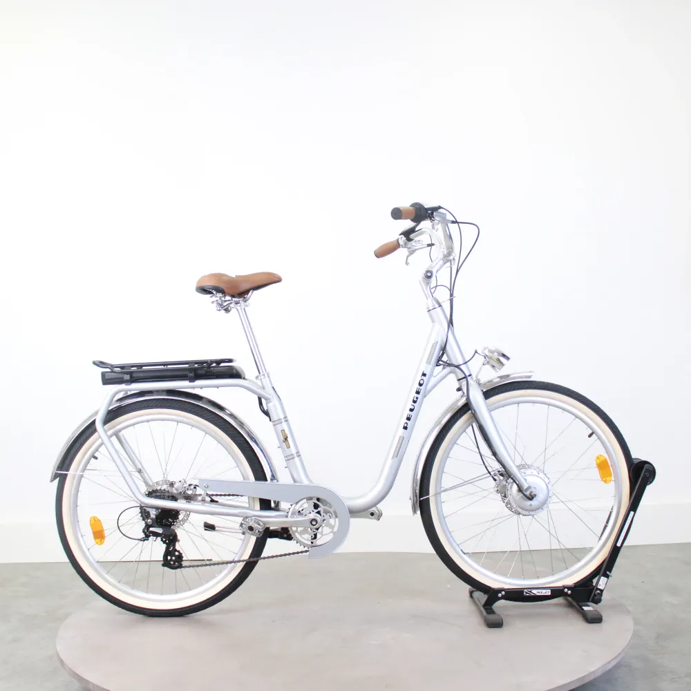 Vélo électrique Peugeot ELC01 E legend