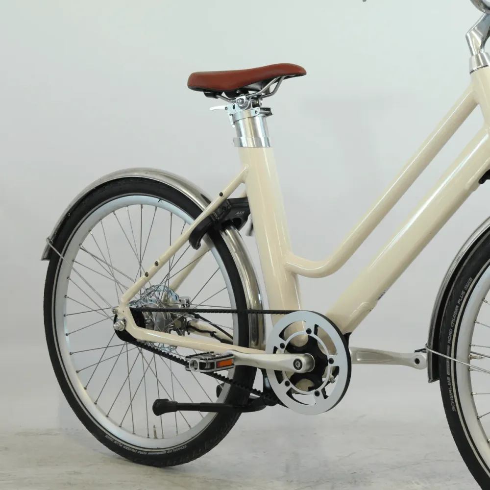 Vélo électrique Voltaire Bellecour crème