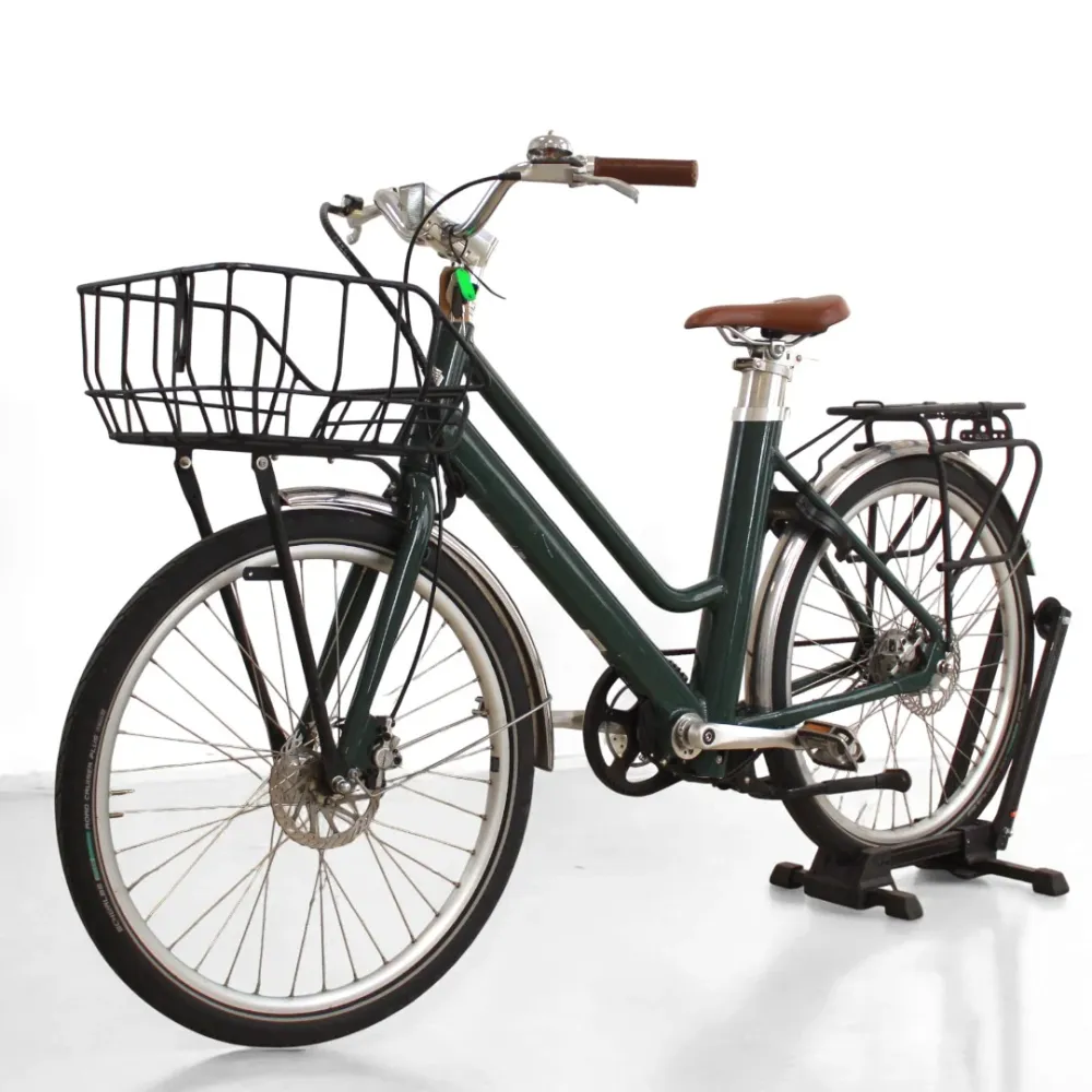Vélo électrique Voltaire Courcelles vert (avec panier)