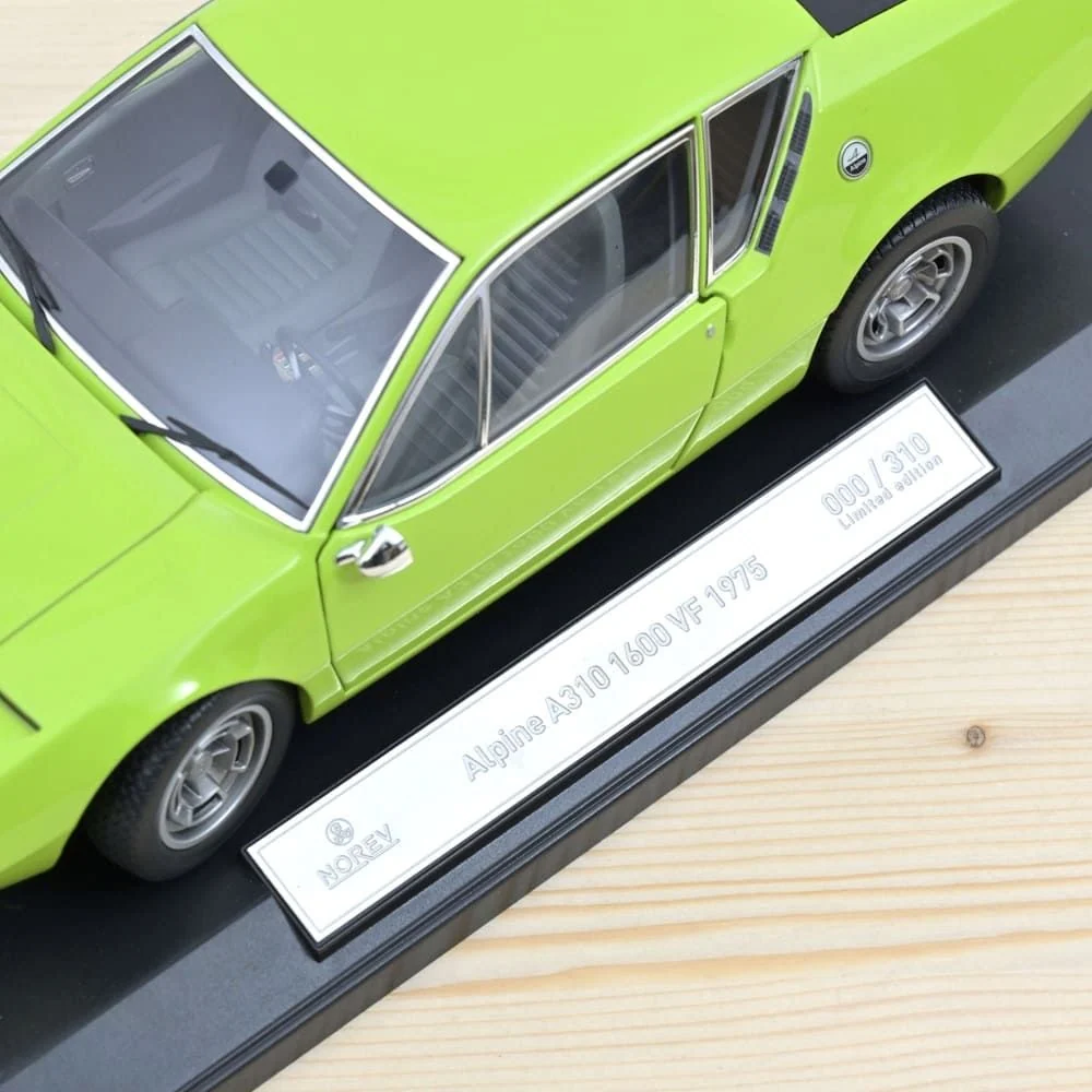 Voiture Alpine A310 1600VF 1975 Vert Tilleul