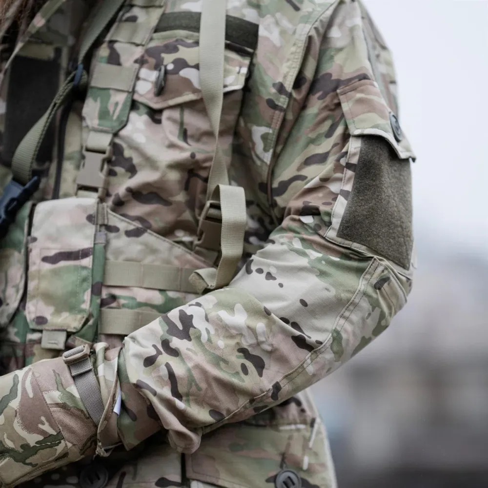 Veste de camouflage militaire tactique Leo Kohler en ripstop multicam avec Revêtement imperméable